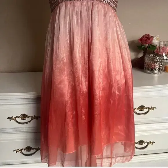 Pink ombre halter dress - Picture 3 of 4